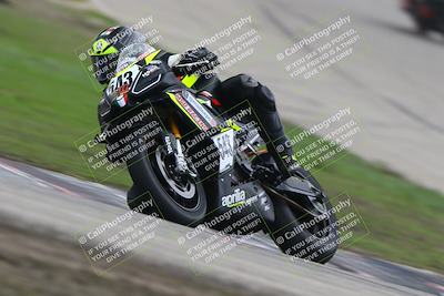 media/Nov-29-2025-TrackDaz (Sat) [[10ae2d9bce]]/A Group/Session 3 (Outside Grapevine)/